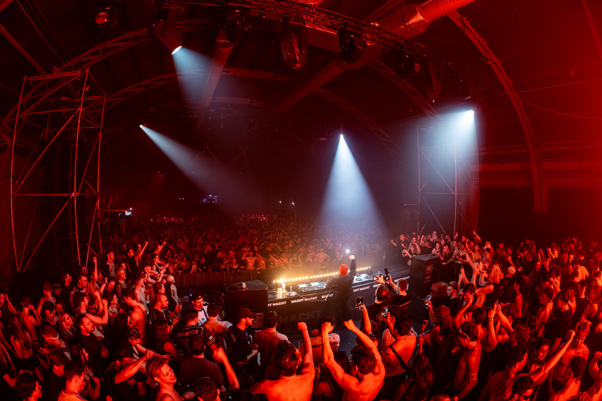 Loading... just a sec